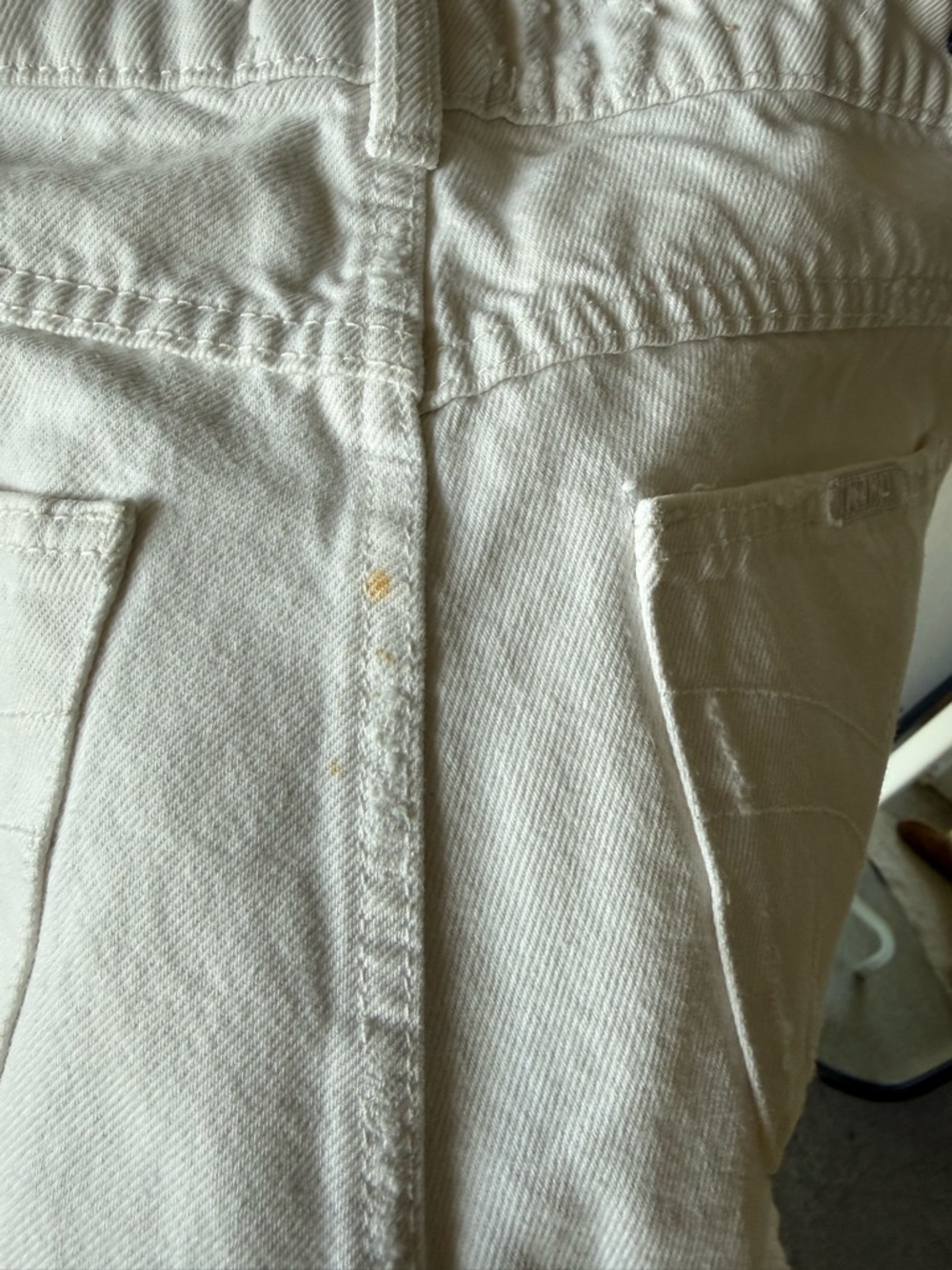 ROLLA’S High Rise Slim shorts in white size 28 - Picture 3 of 4